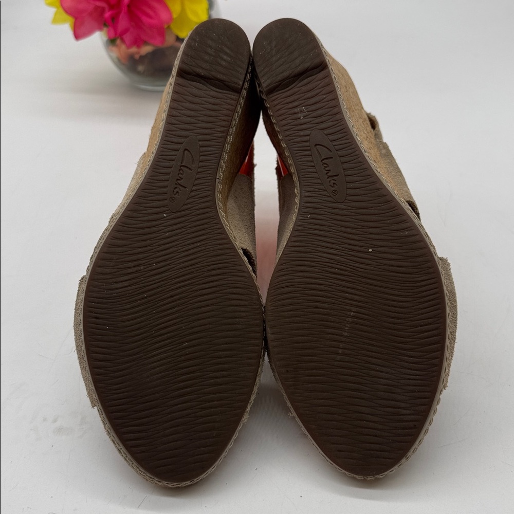 Clarks Collection Tan Suede Cork Wedge Sandals Size 8.5 MCW9323C - Picture 6 of 8